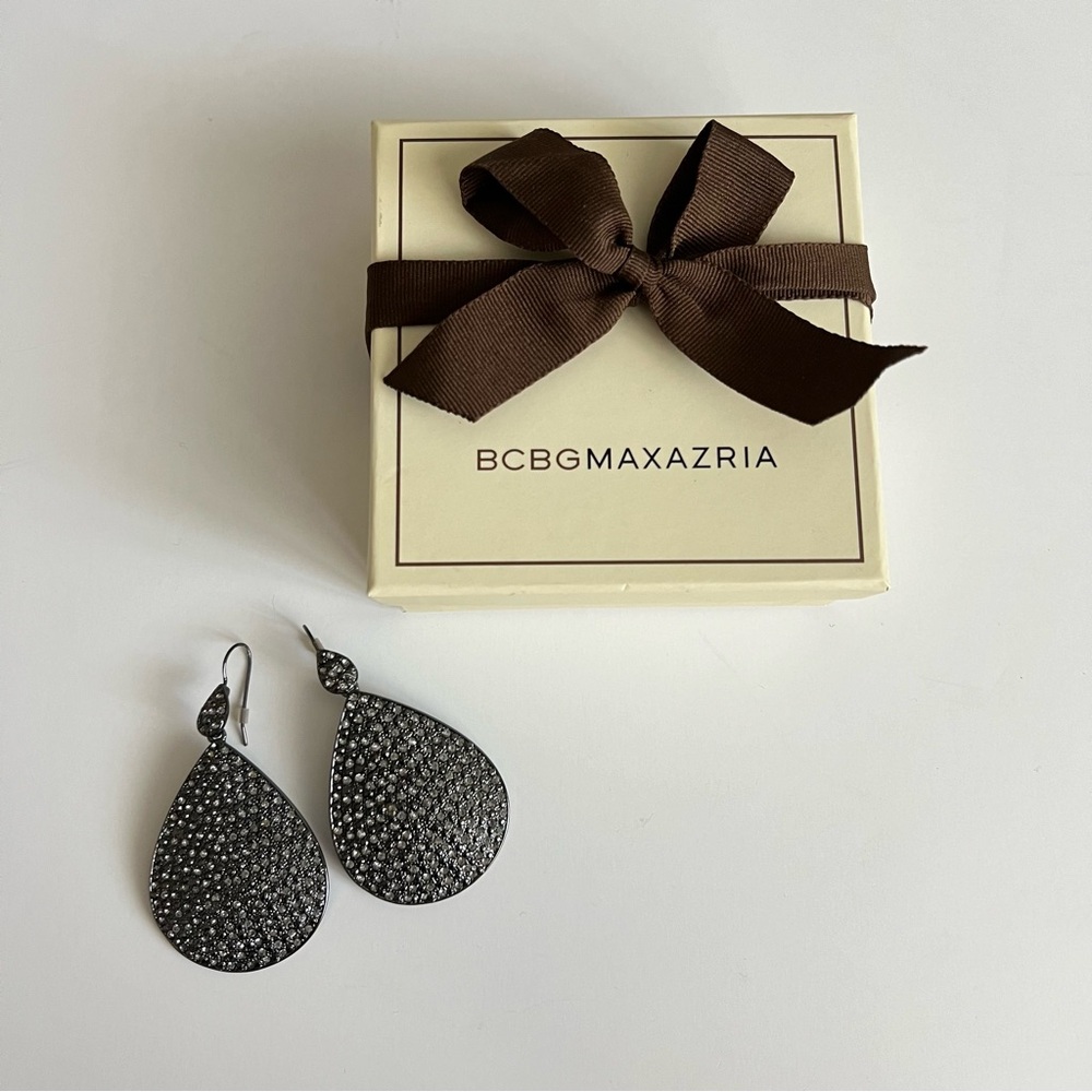 Brand New BCBG Max Azria Eve Pave Teardrop Gunmetal Rhinestone Earrings